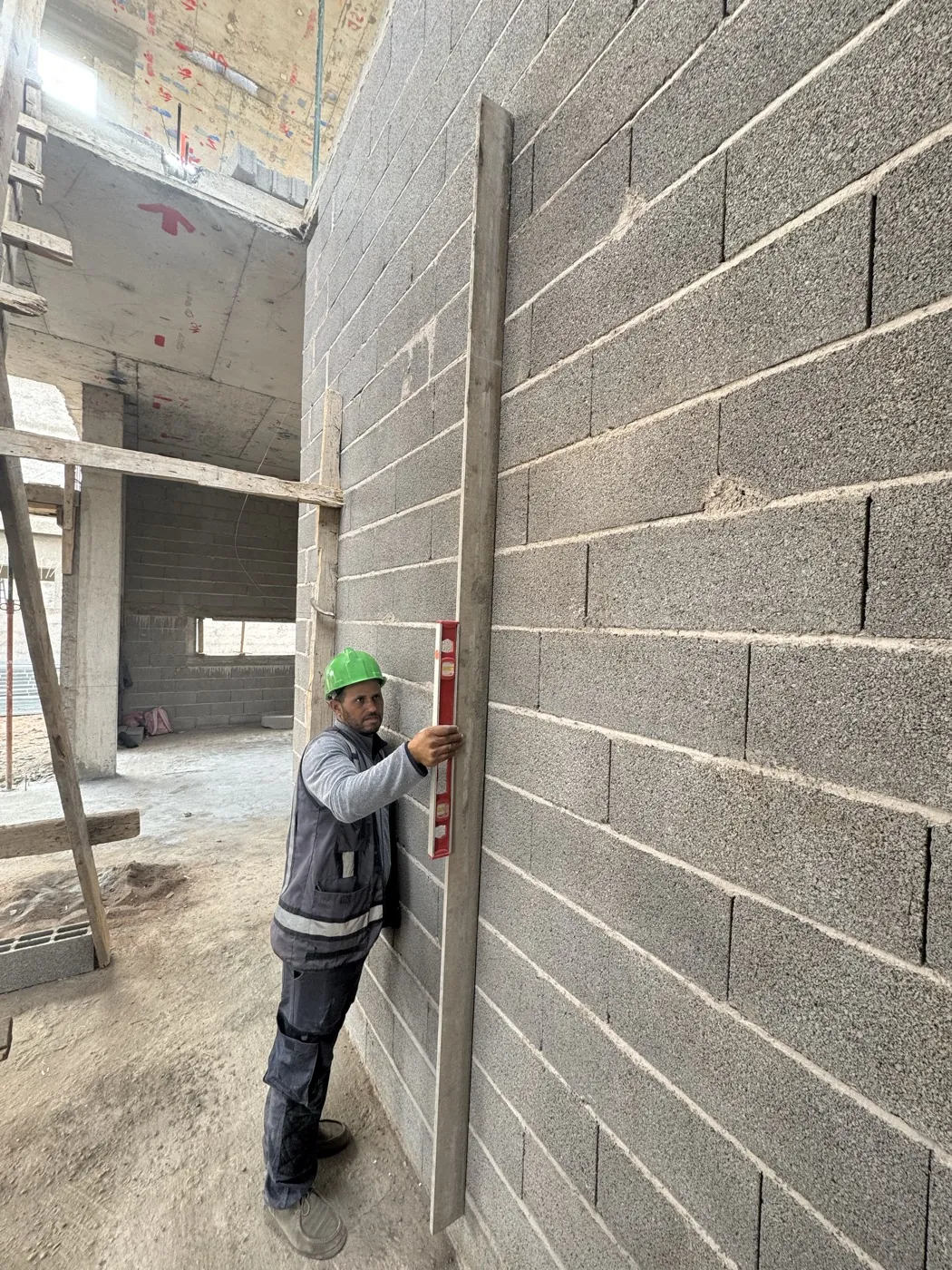 Masonry inspection on a WALL Construction site in Marrakech